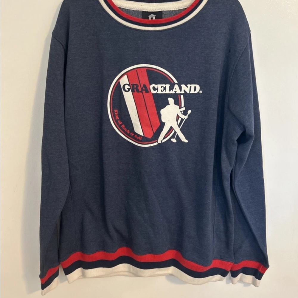 NWT Elvis Presley Graceland Crewneck Fleece Navy Blue Sweatshirt XL The King
